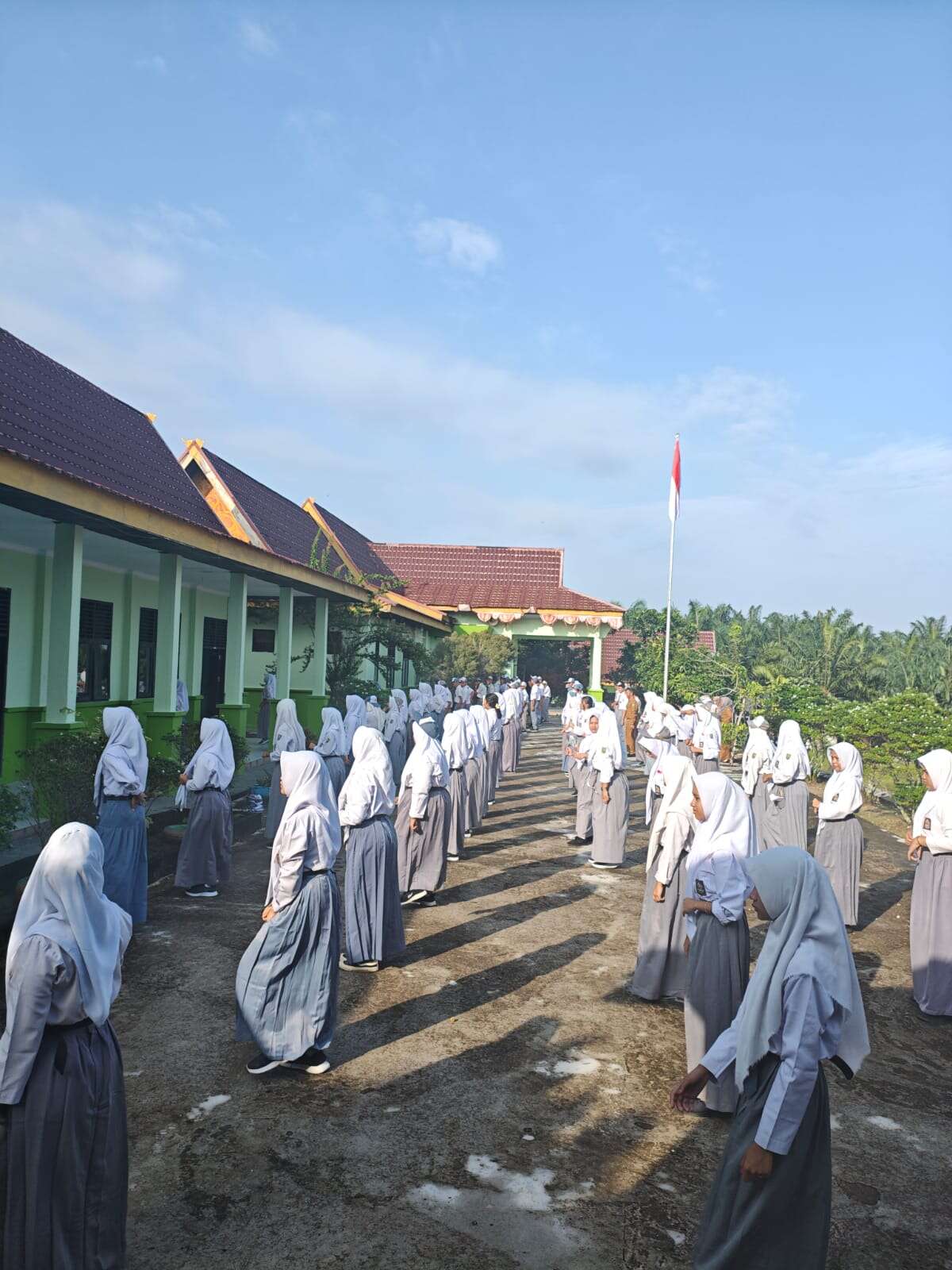 PAGI CERIA UPACARA BENDERA